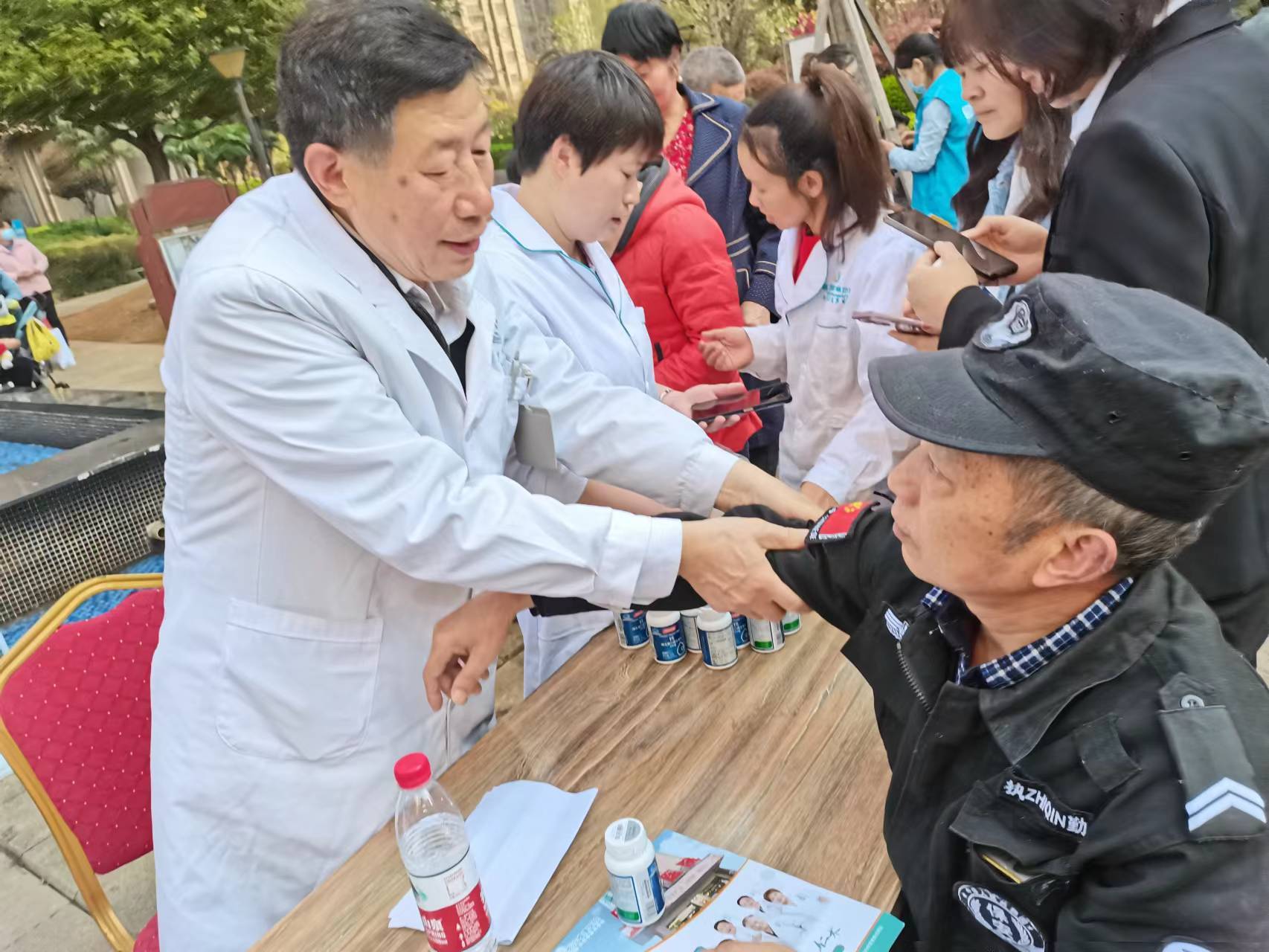 阿勒泰最新24小时高价回收医保长沙方法分析(最方便真实的阿勒泰长沙医废处理方法)